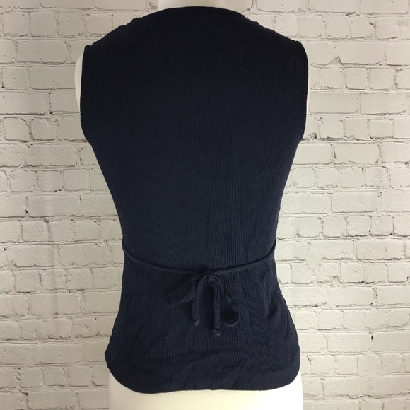Tailor B. Moss Blue Button Down Sleeveless Top - Picture 4 of 6
